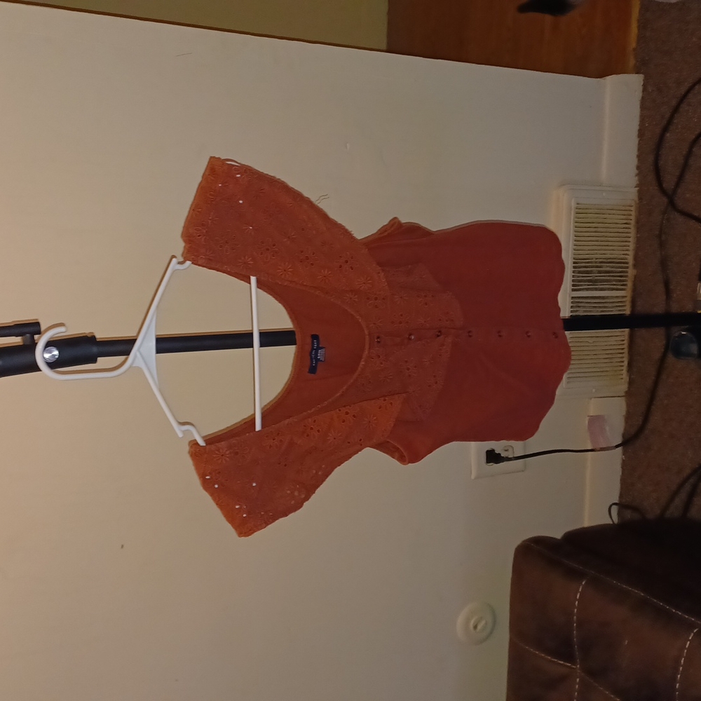 American Eagle top